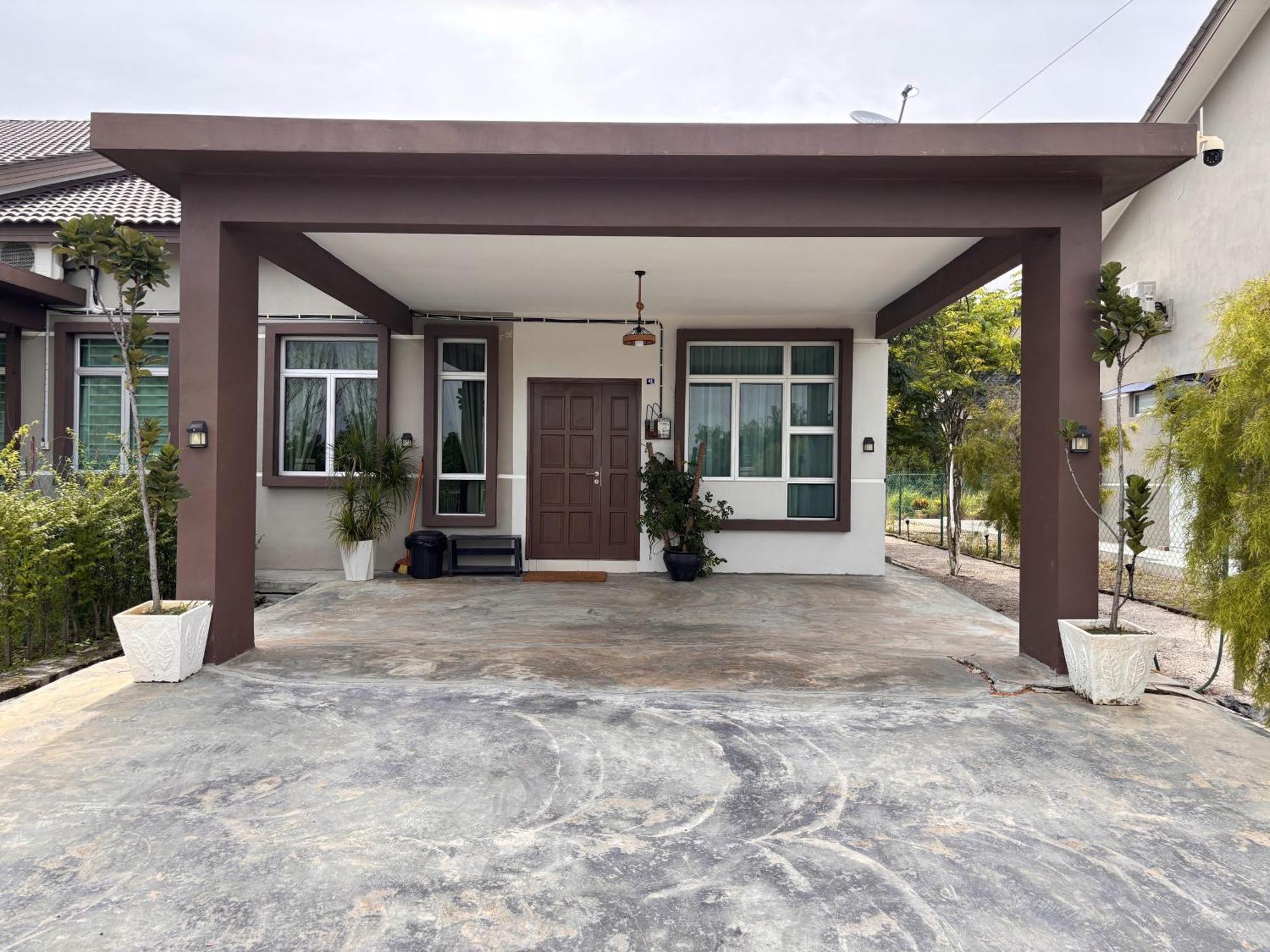 Holiday home Duyong Damai By Kowbmas *